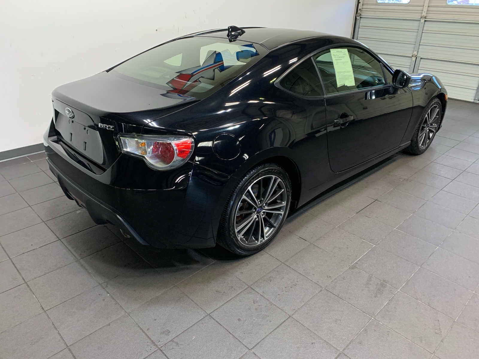 2016 Subaru BRZ Premium photo 3