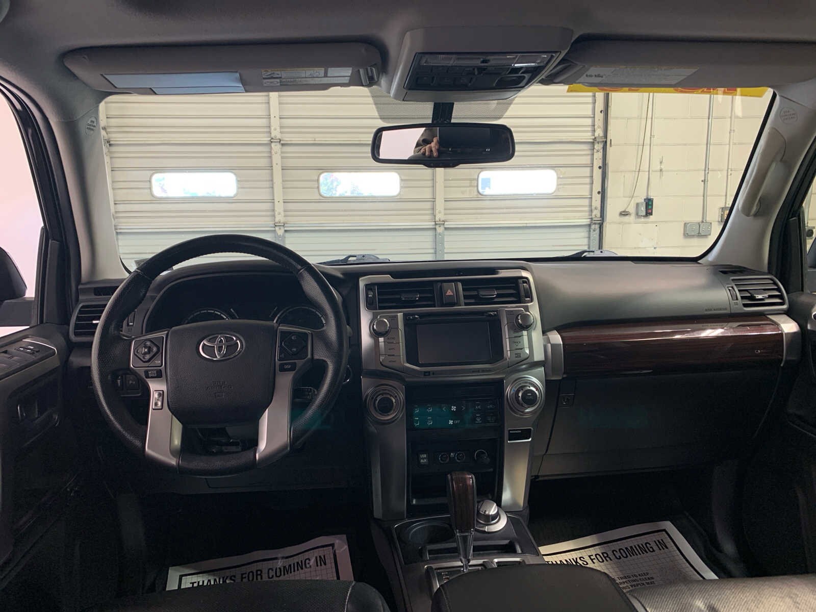 2016 Toyota 4Runner Limited photo 4