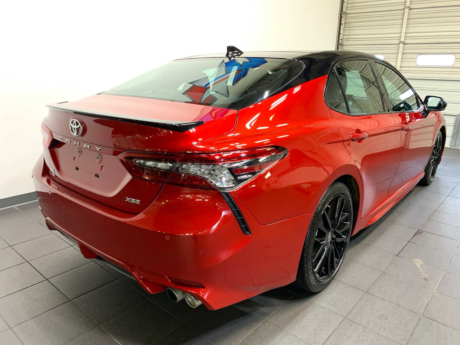 2024 Toyota Camry XSE V6 photo 3