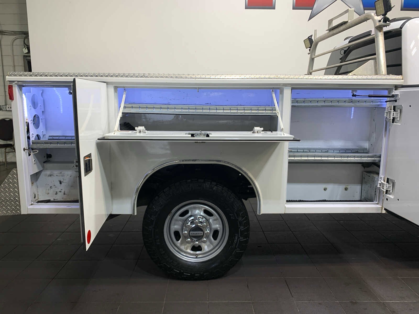 2021 Ford F-350 XL photo 4