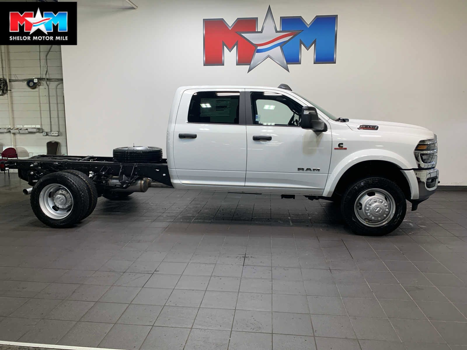 2026 RAM Ram 5500 Chassis Cab Big Horn's photo