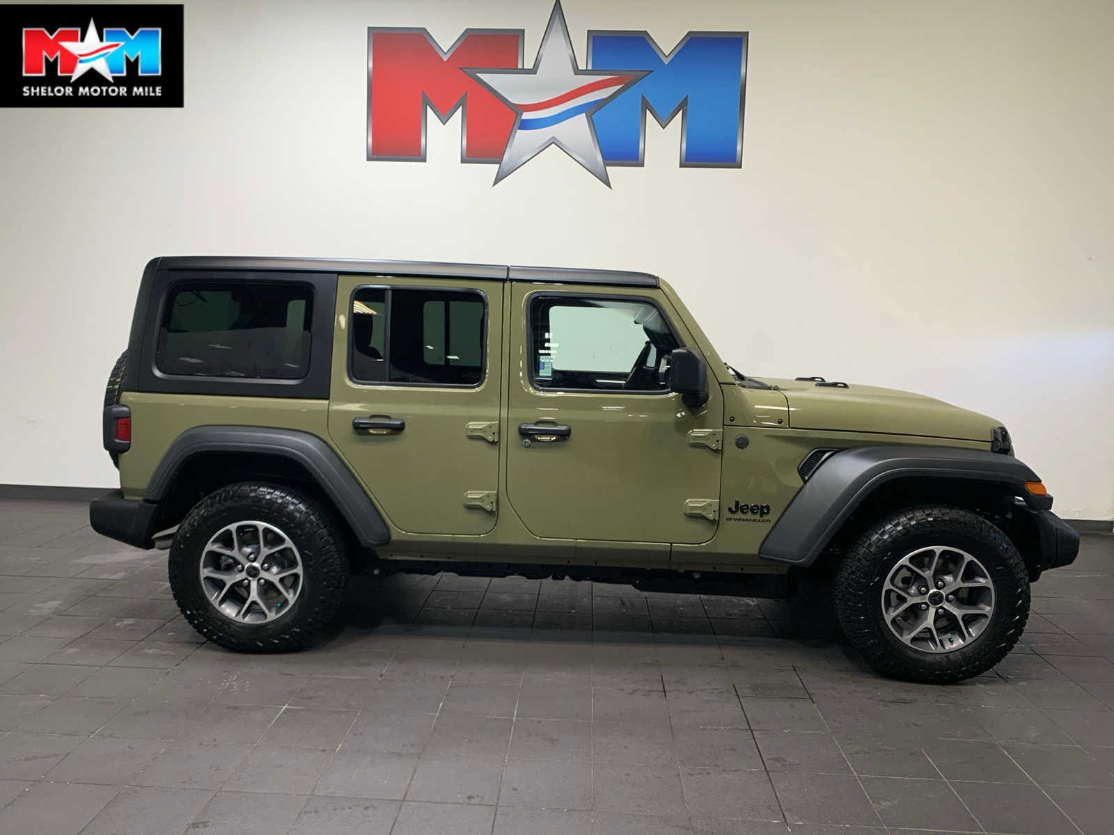 2026 Jeep Wrangler 4-Door Sport S's photo