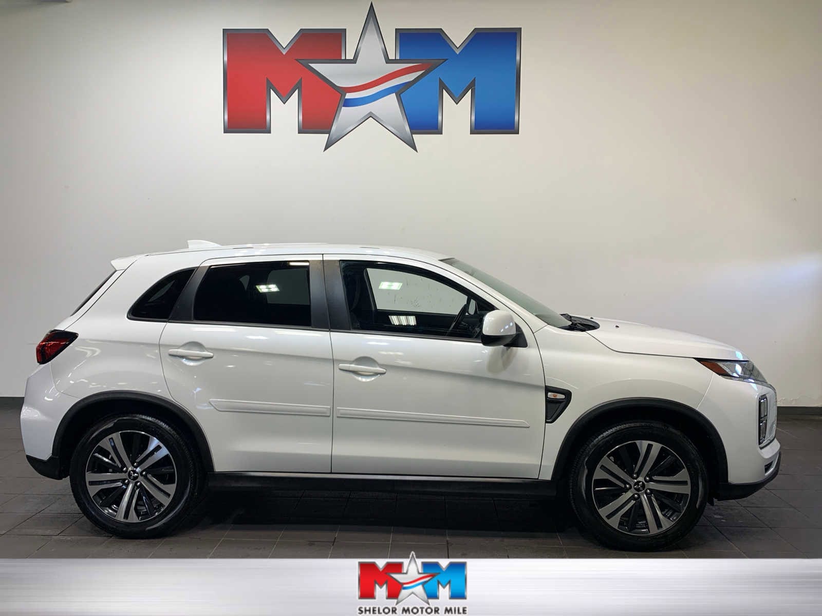 2020 Mitsubishi Outlander Sport ES