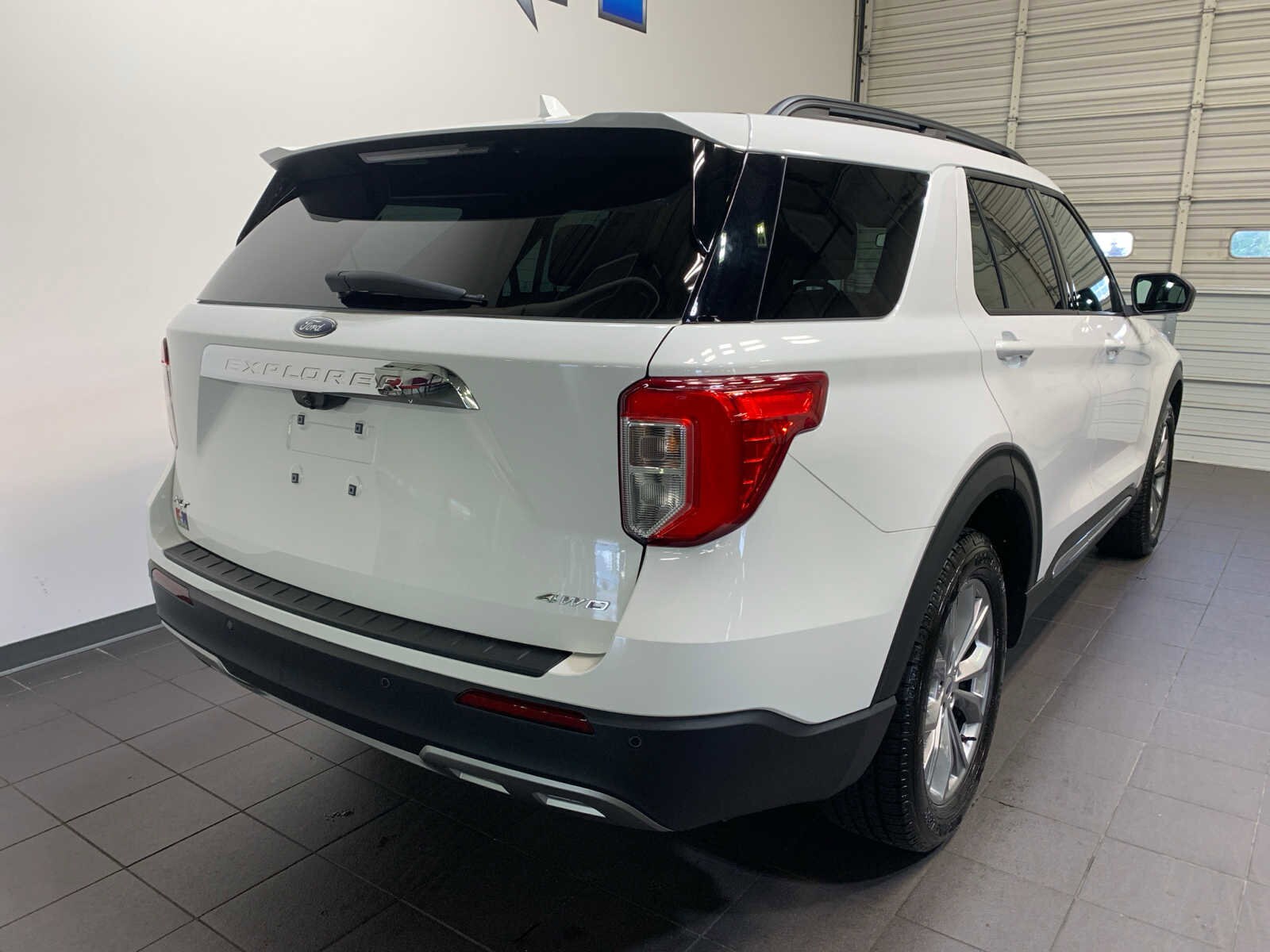 2022 Ford Explorer XLT photo 3