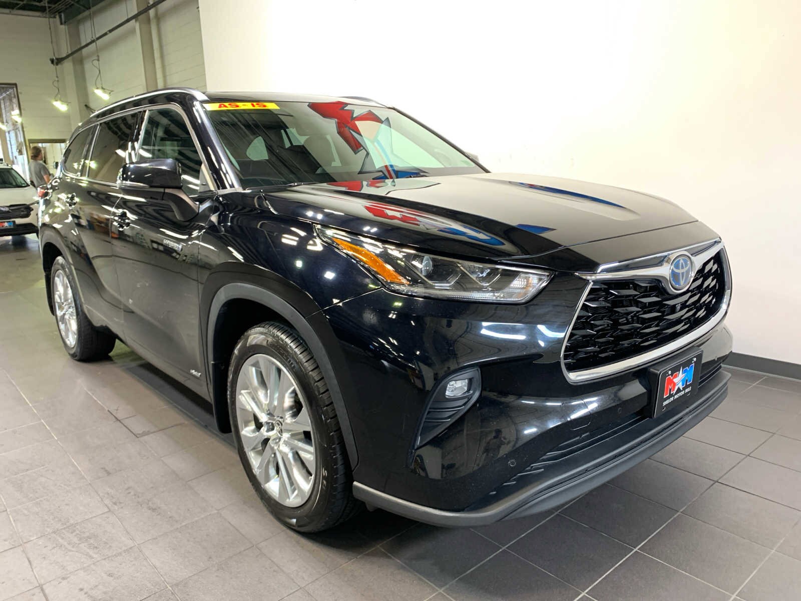 2021 Toyota Highlander Hybrid Limited photo 2