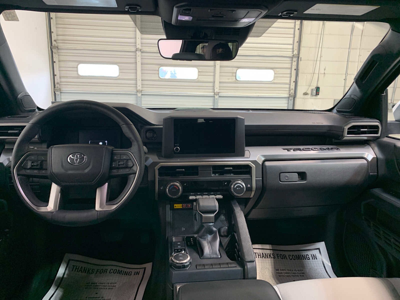 2024 Toyota Tacoma SR5 photo 4