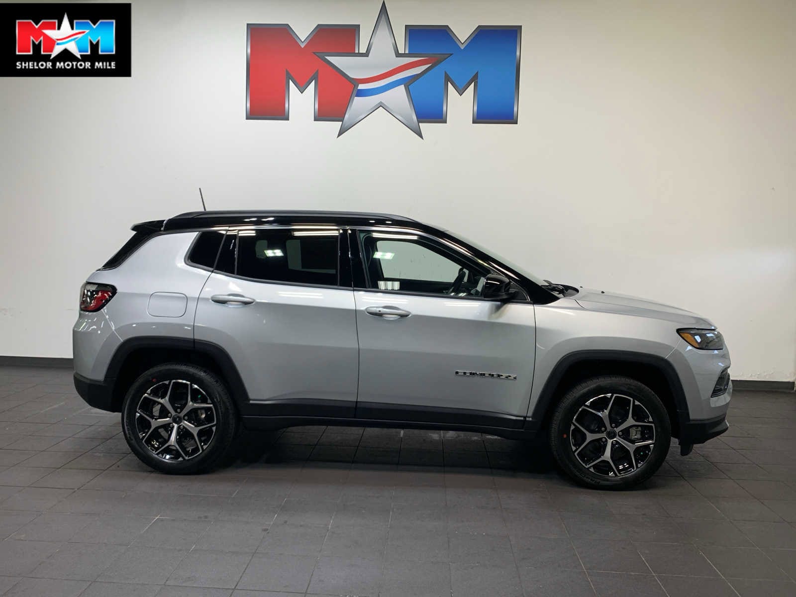 2026 Jeep Compass Limited's photo