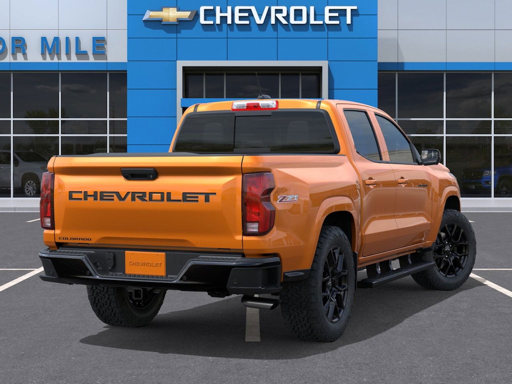 New 2025 Chevrolet Colorado Z71 Truck