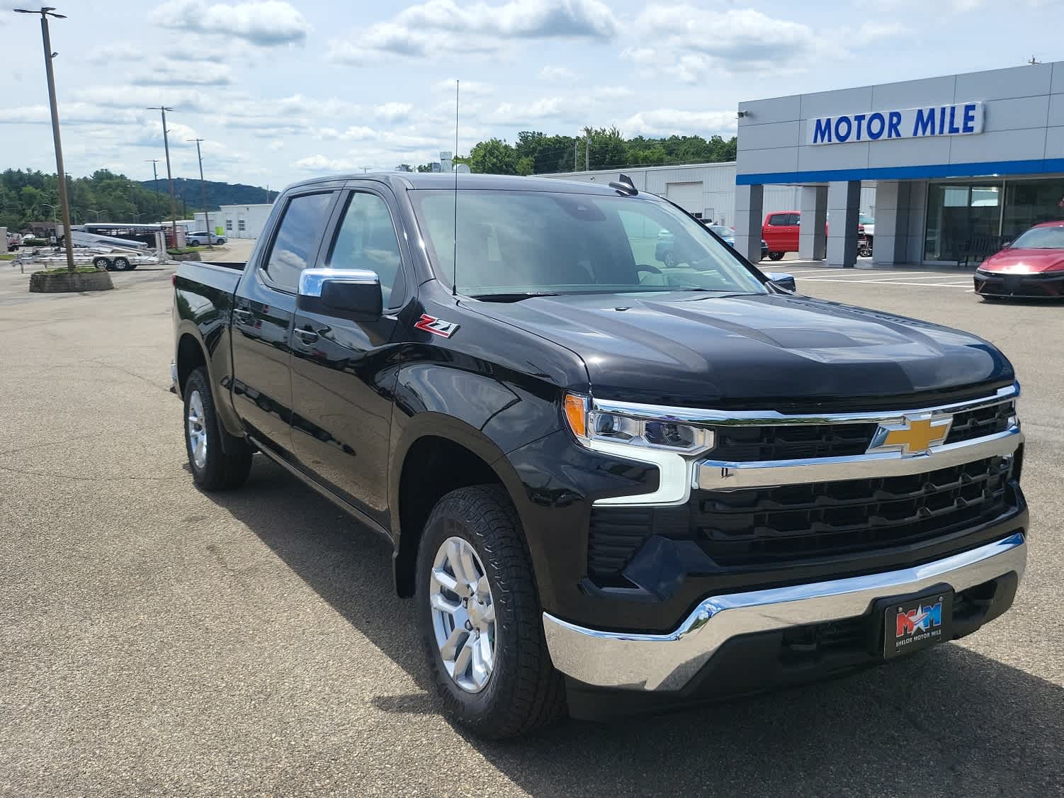 2026 Chevrolet Silverado 1500 LT - Photo 2