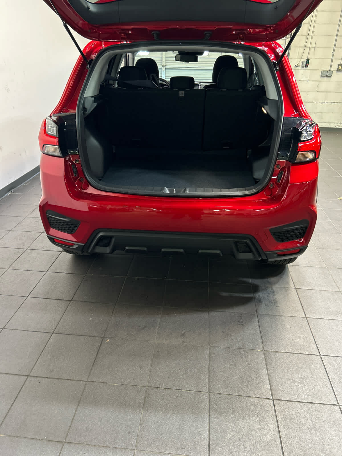 2026 Mitsubishi Outlander Sport ES - Photo 11
