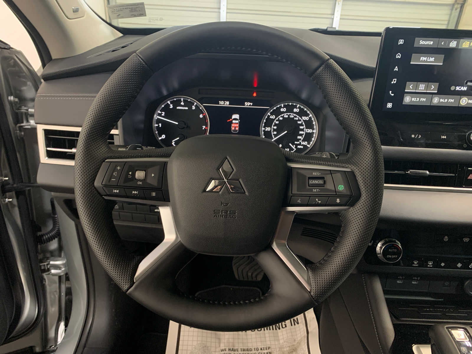 2026 Mitsubishi Outlander SE - Photo 8