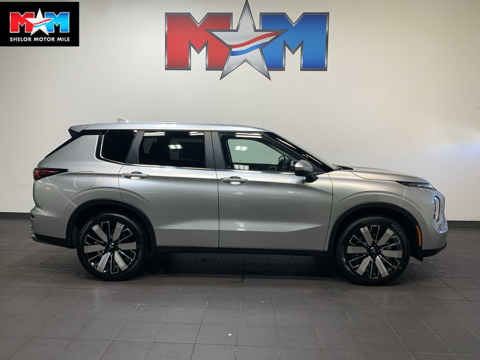 2026 Mitsubishi Outlander