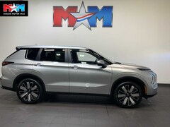 2026 Mitsubishi Outlander SE SUV