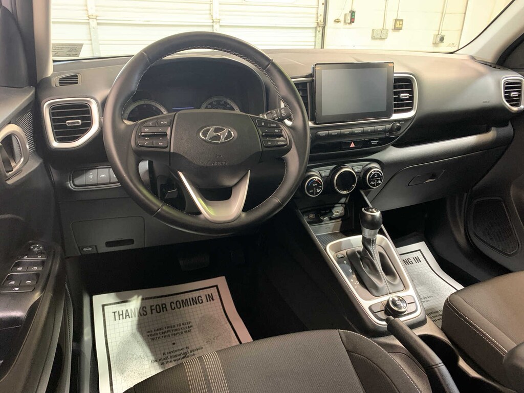 Used 2022 Hyundai Venue SEL SUV