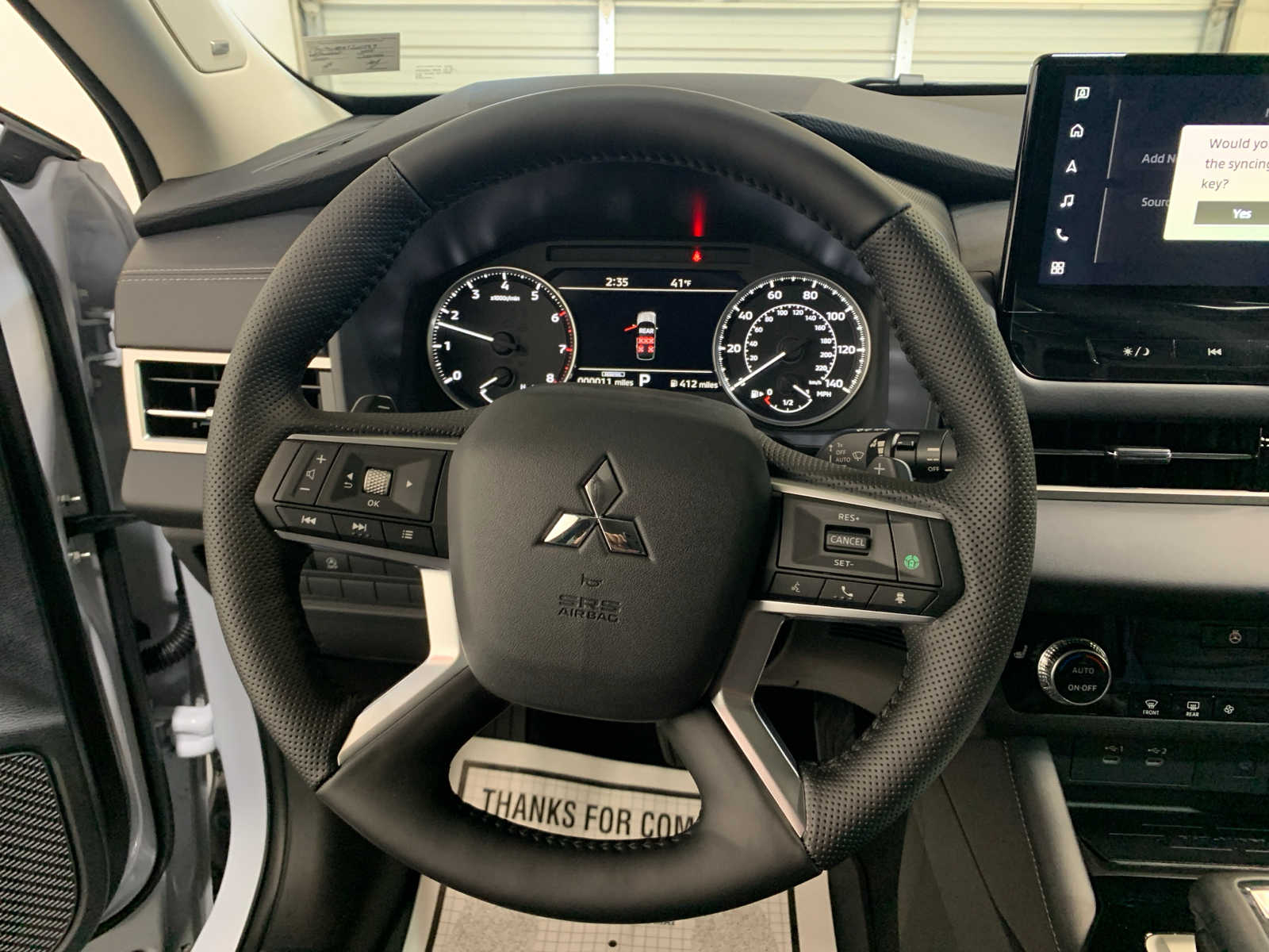 2026 Mitsubishi Outlander SE - Photo 9