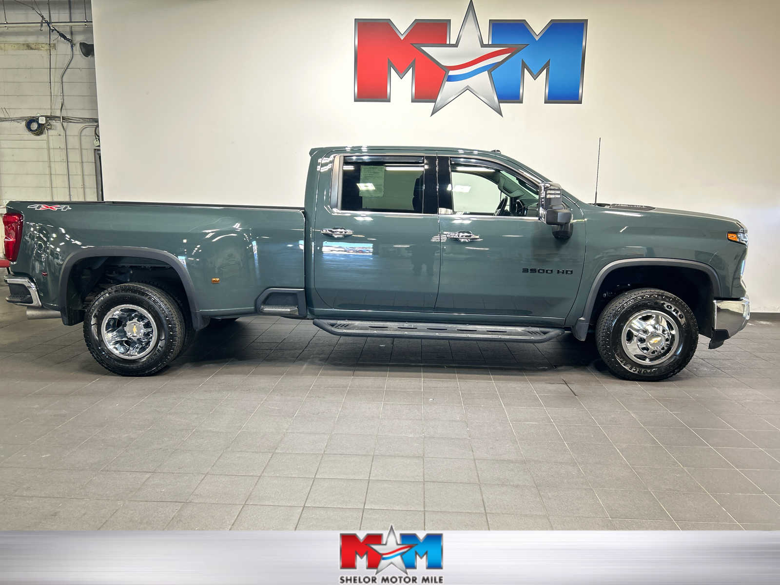 2025 Chevrolet Silverado 3500HD LTZ