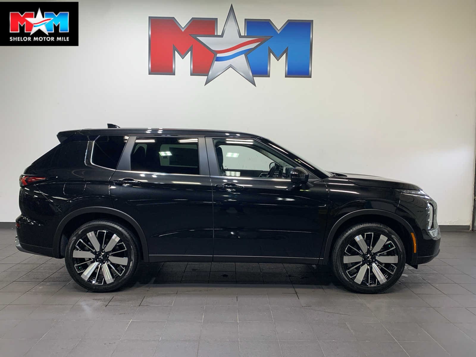 2026 Mitsubishi Outlander