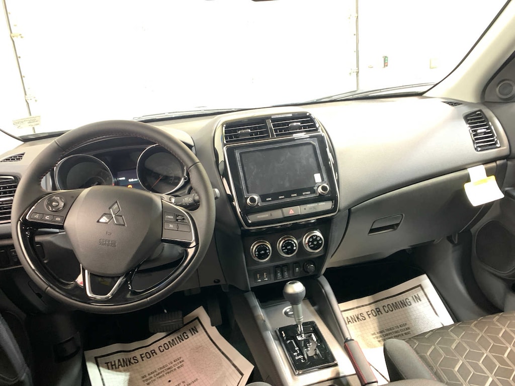 New 2025 Mitsubishi Outlander Sport 2.0 LE SUV