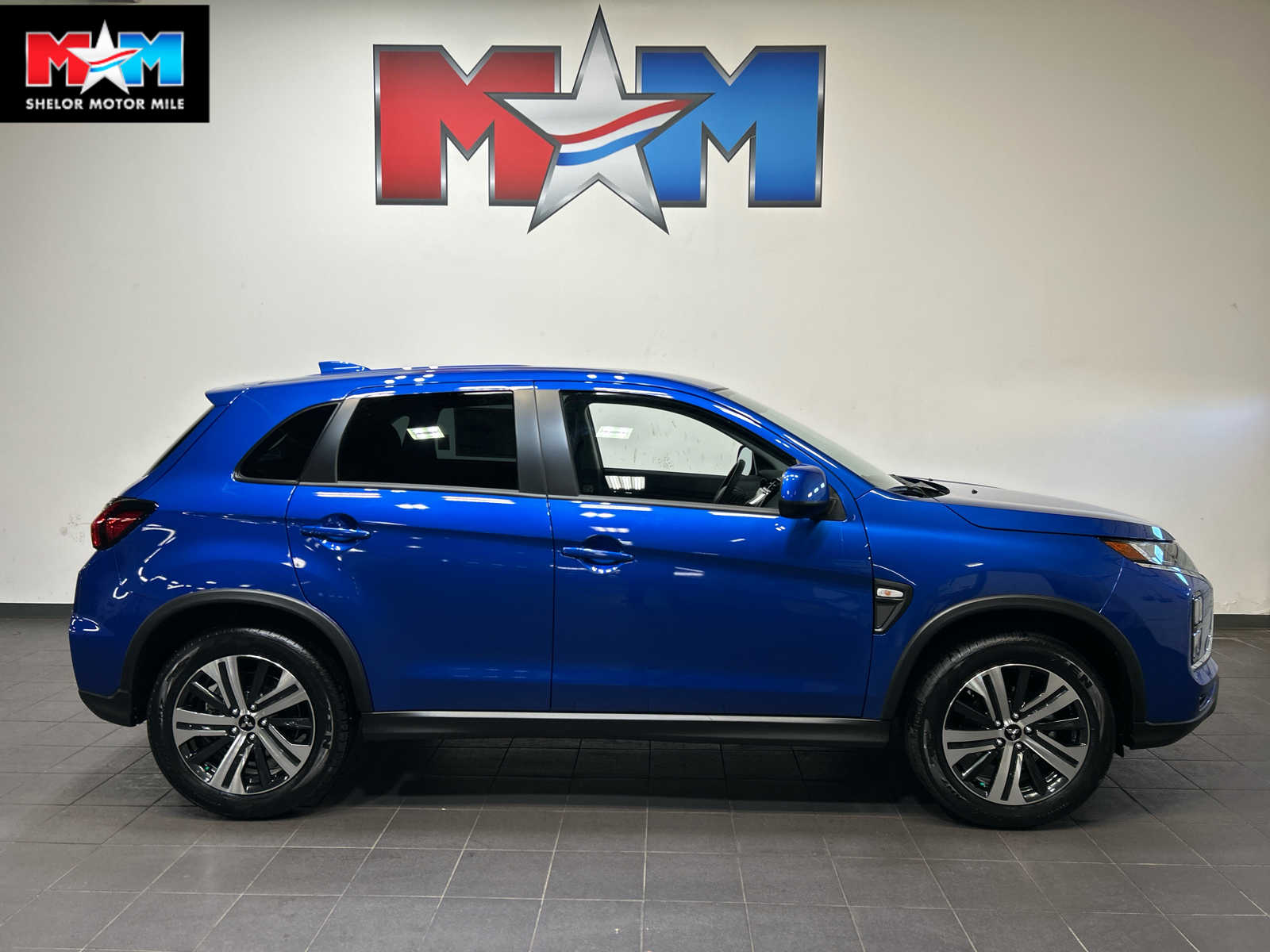 2026 Mitsubishi Outlander Sport 2.0 ES AWC CVT's photo