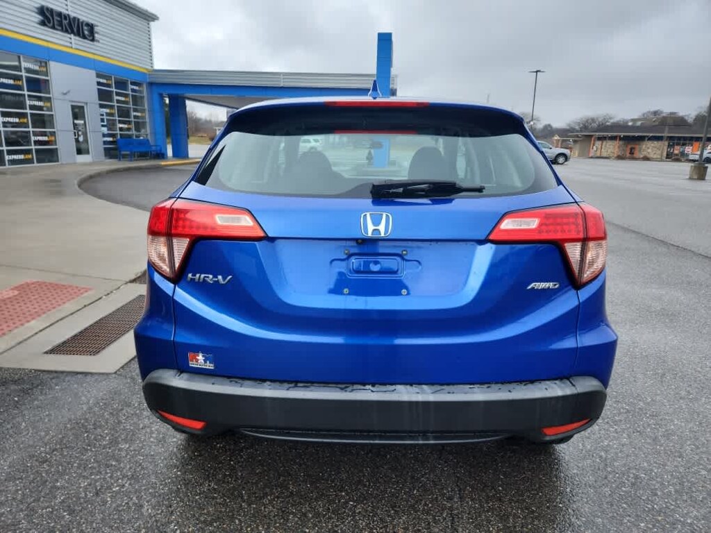 Used 2018 Honda HR-V LX AWD SUV