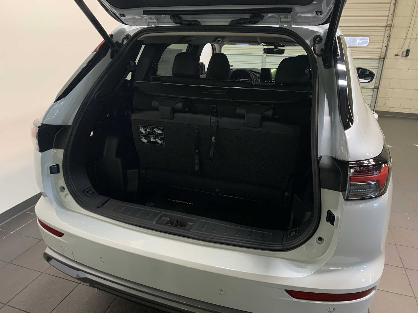 2026 Mitsubishi Outlander SE - Photo 11