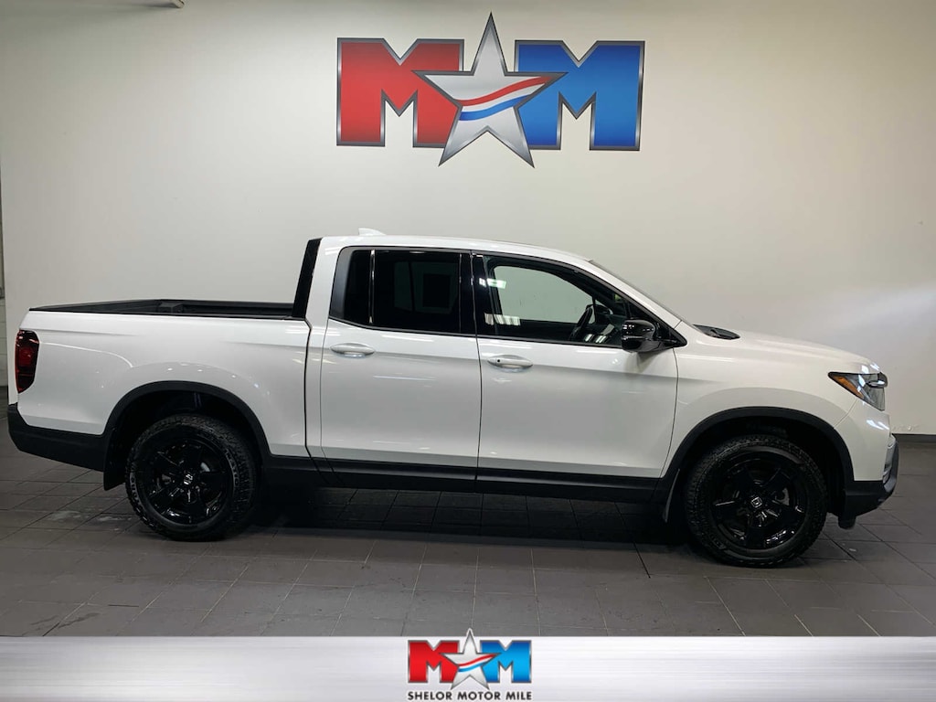 Used 2025 Honda Ridgeline Black Edition Truck Crew Cab