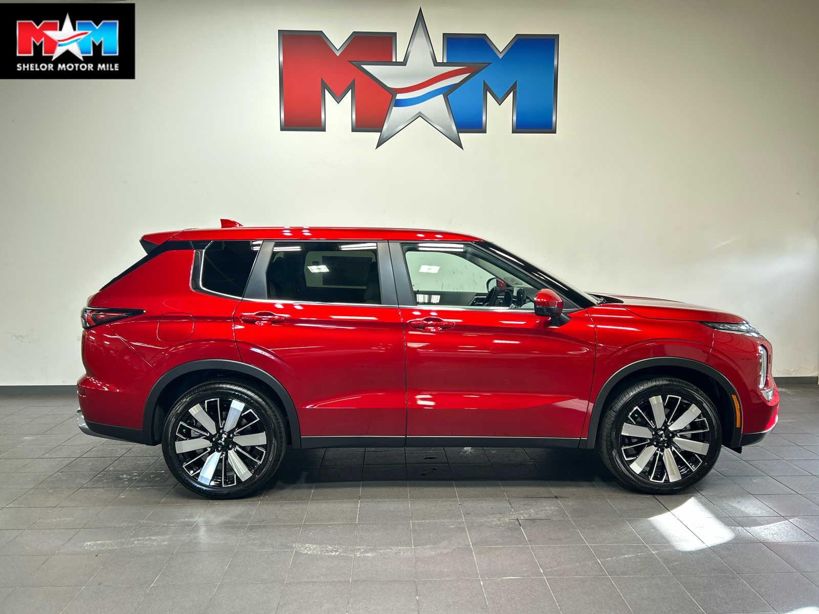 2026 Mitsubishi Outlander SE