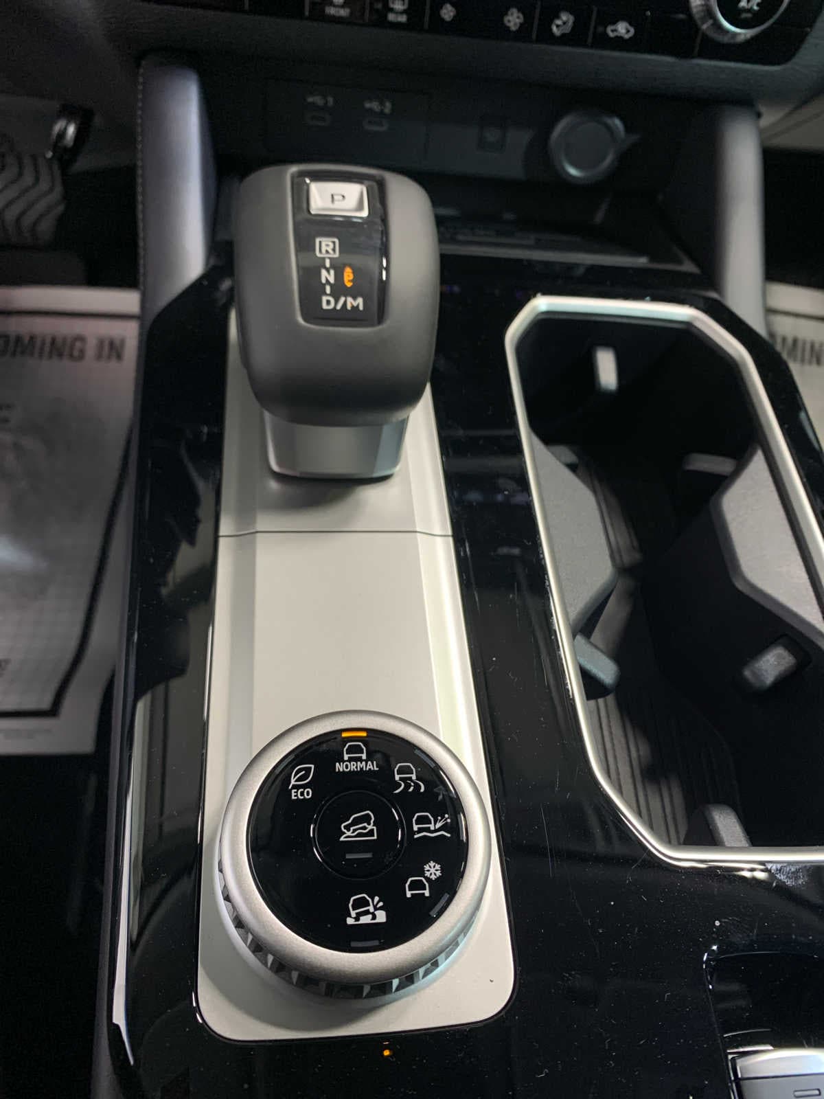 2026 Mitsubishi Outlander SE - Photo 7