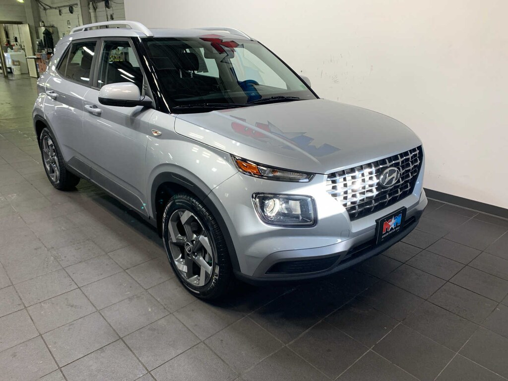 Used 2022 Hyundai Venue SEL SUV