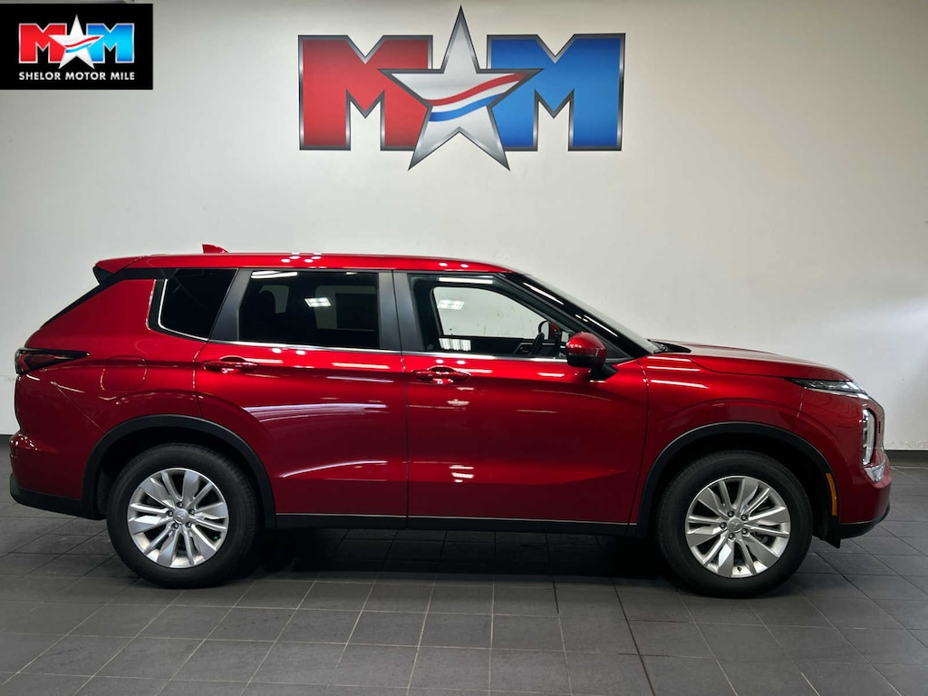 New 2026 Mitsubishi Outlander ES SUV