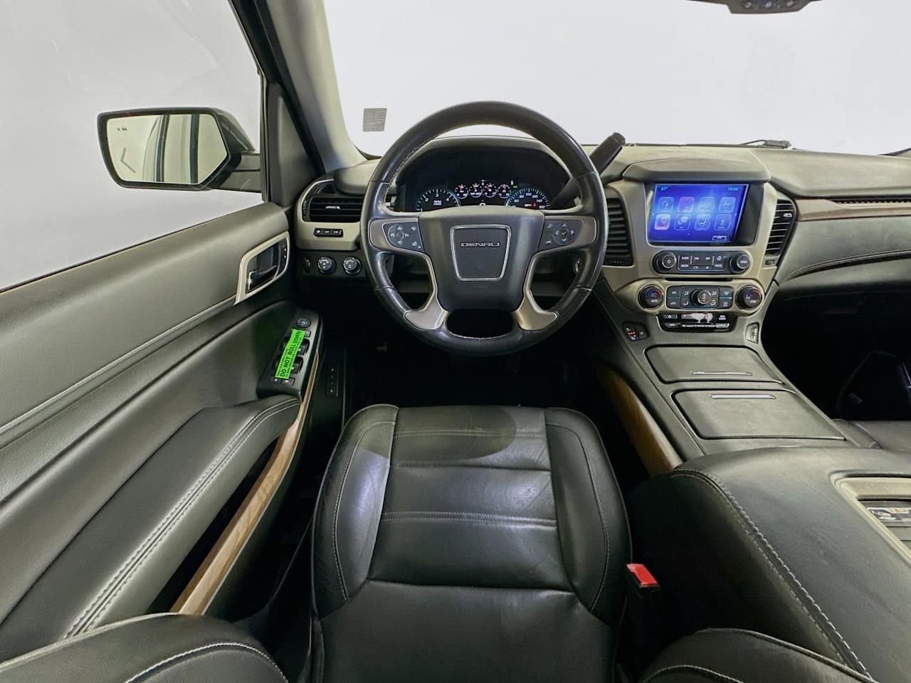 2019 GMC Yukon Denali - Photo 13