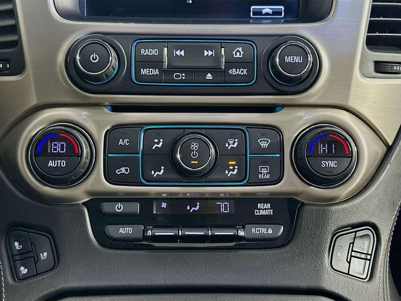 2019 GMC Yukon Denali - Photo 16