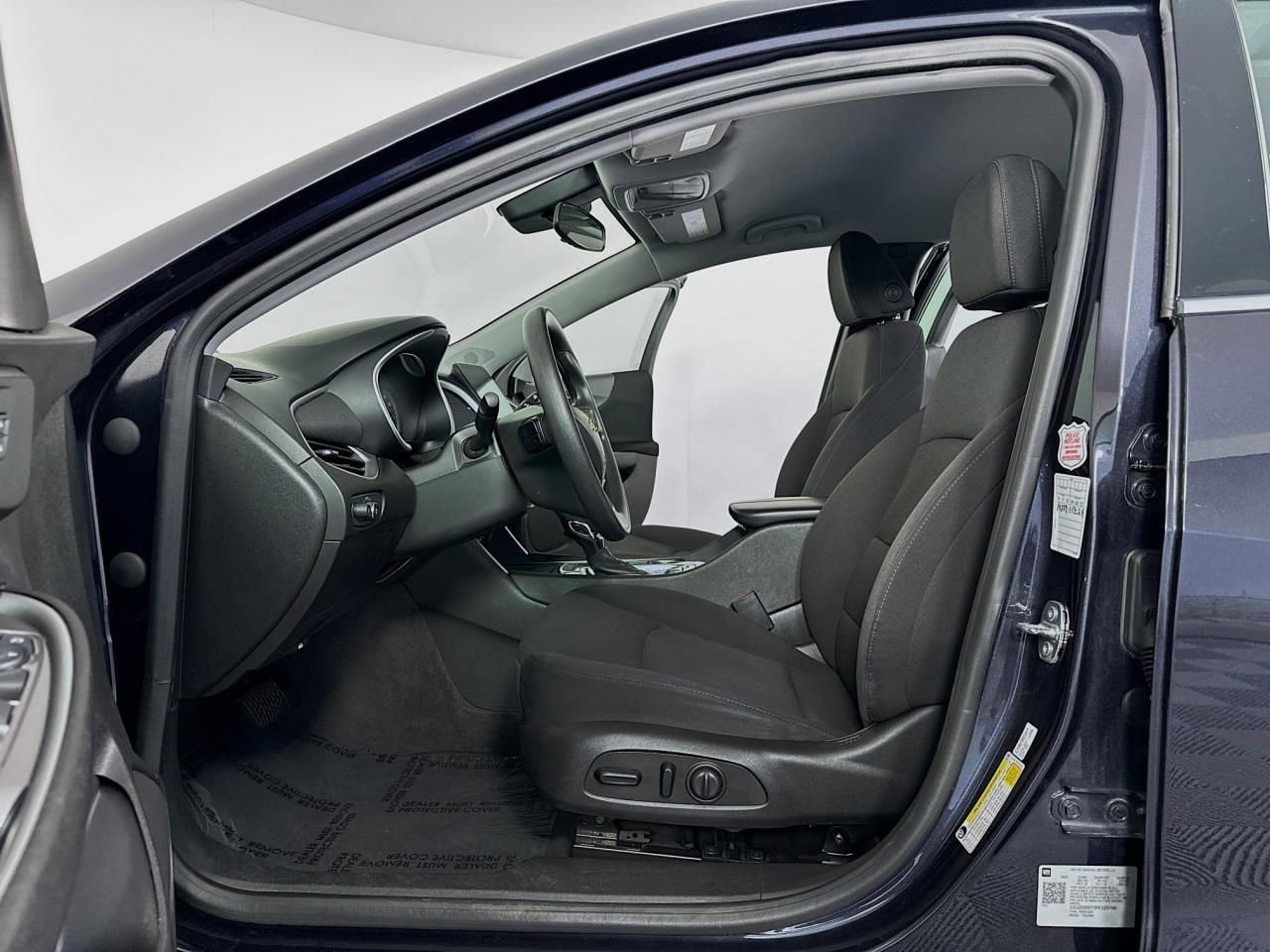 2023 Chevrolet Malibu 1LT - Photo 22
