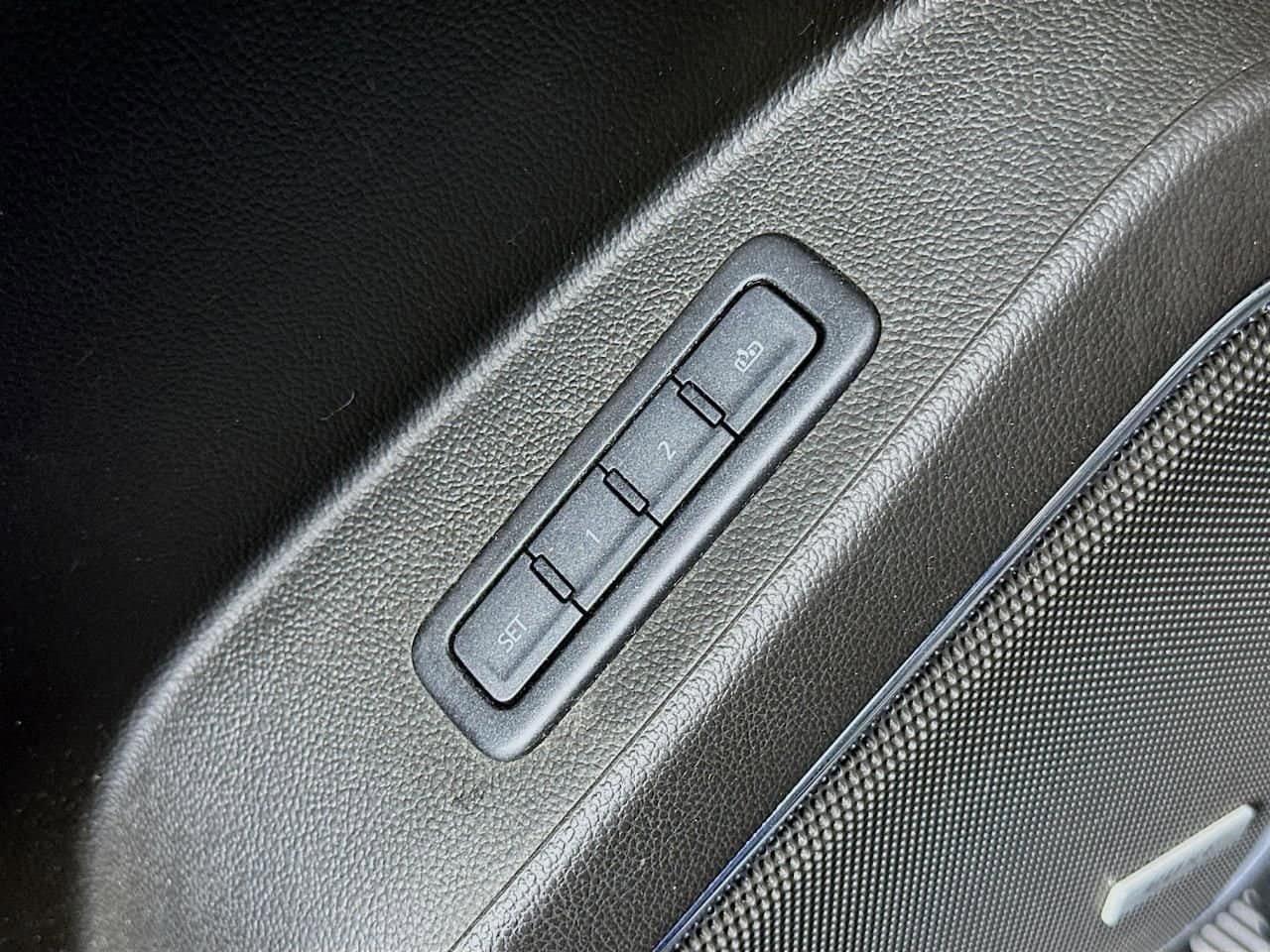 2019 GMC Yukon Denali - Photo 22