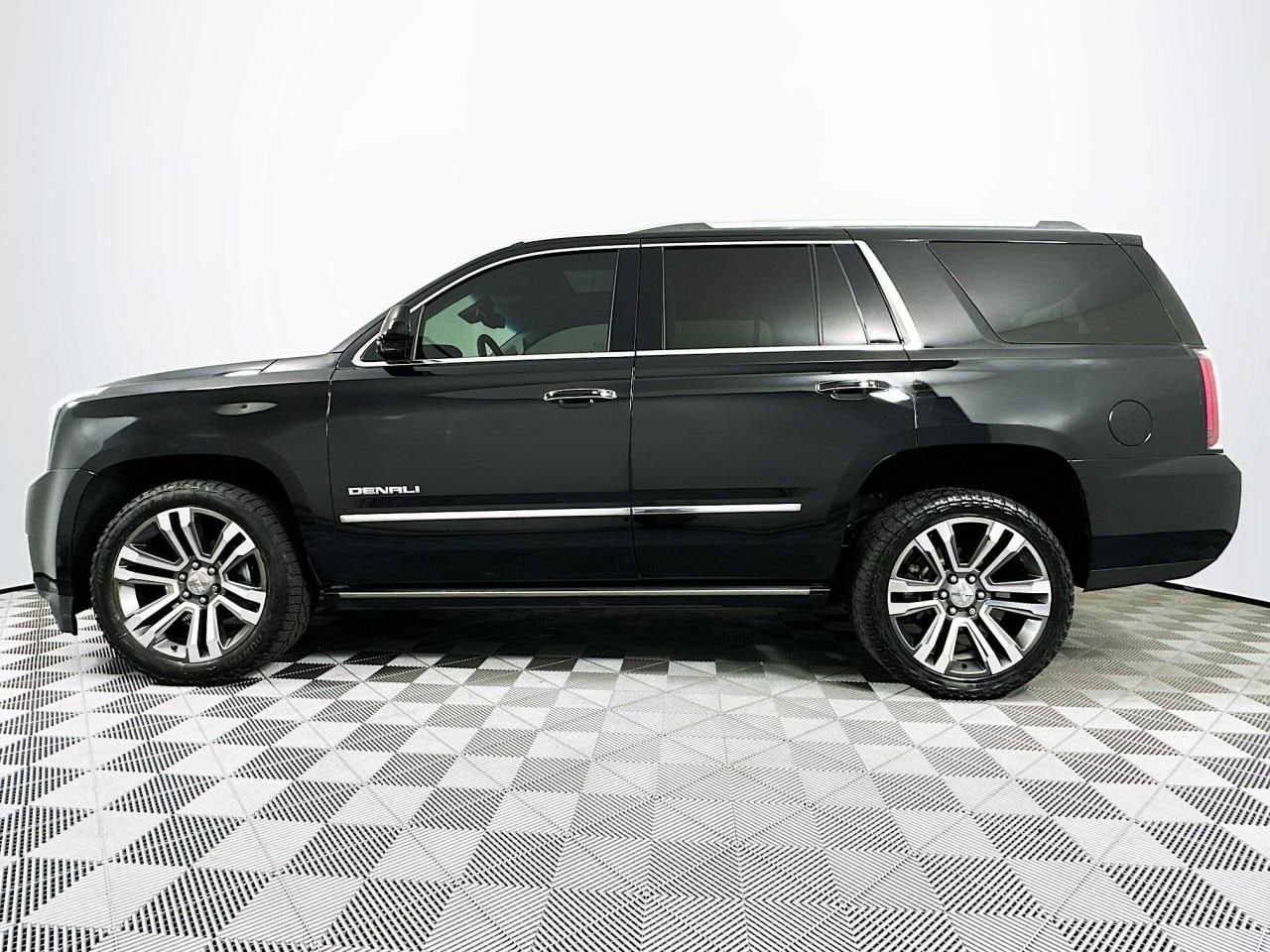 2019 GMC Yukon Denali - Photo 7