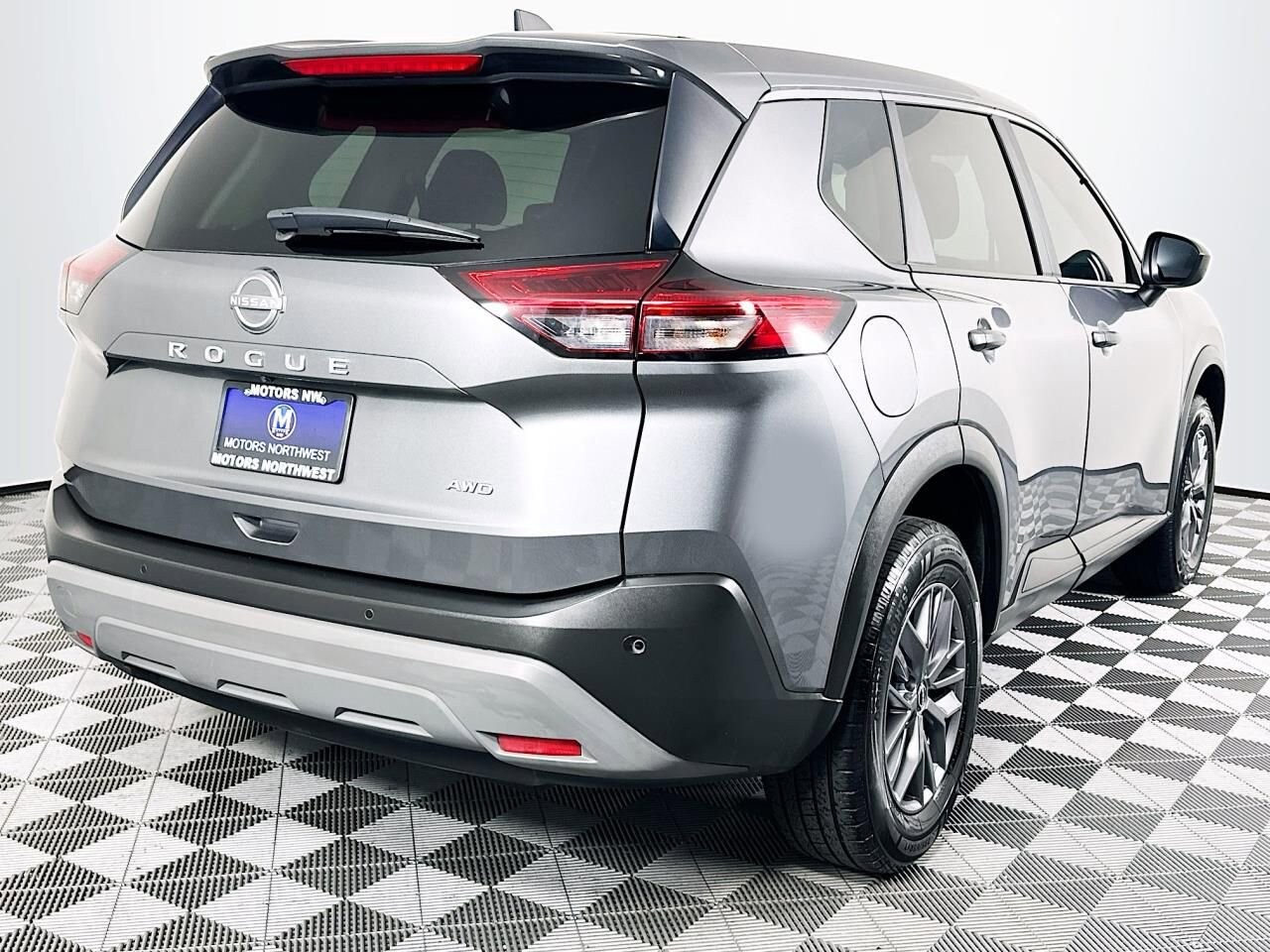 2023 Nissan Rogue S - Photo 24