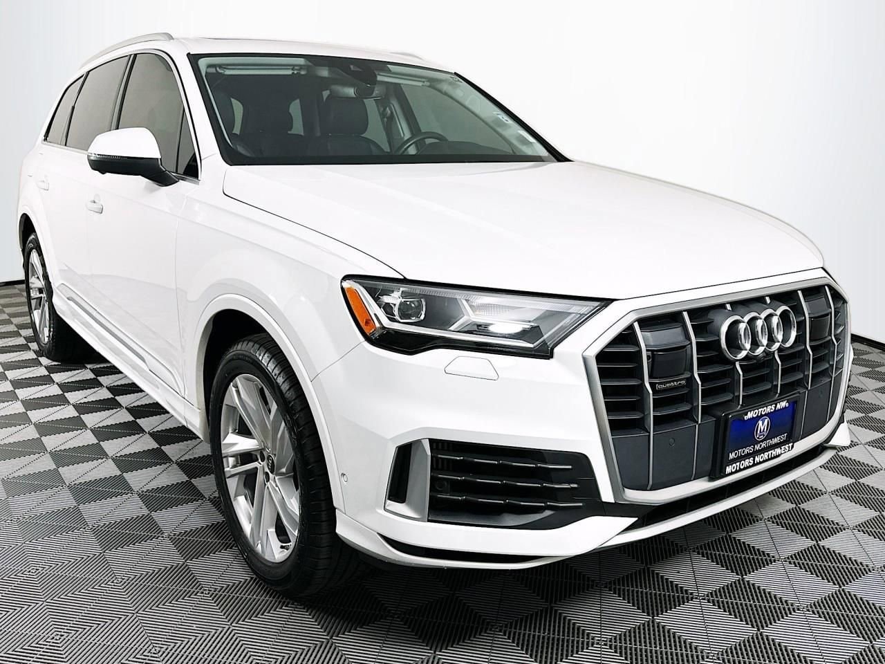 2023 Audi Q7 Premium Plus - Photo 30