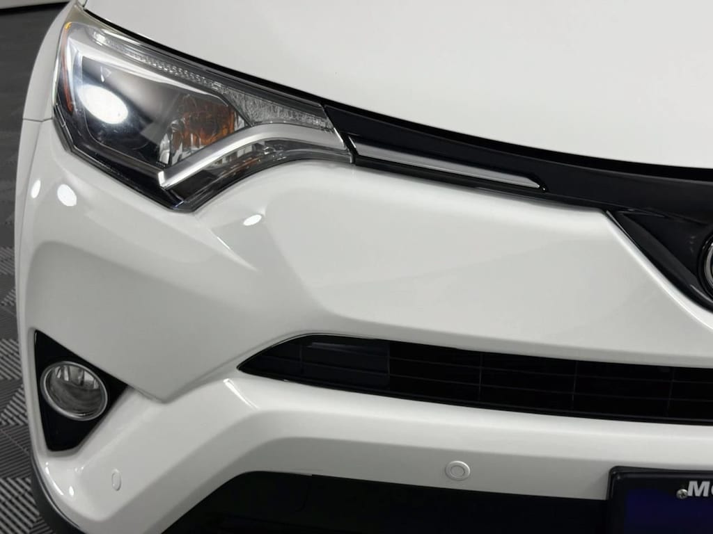 Used 2017 Toyota RAV4 XLE SUV