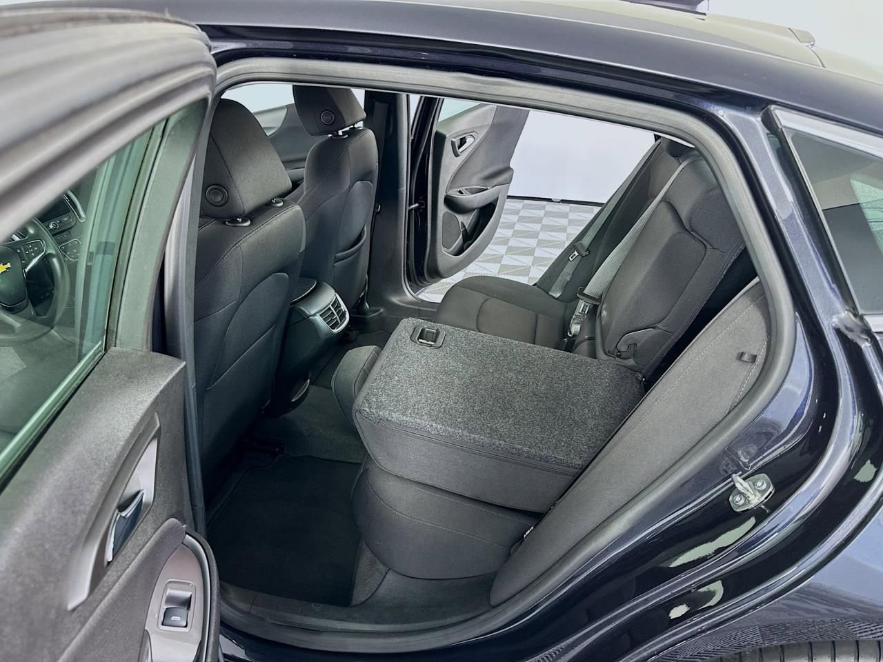 2023 Chevrolet Malibu 1LT - Photo 30