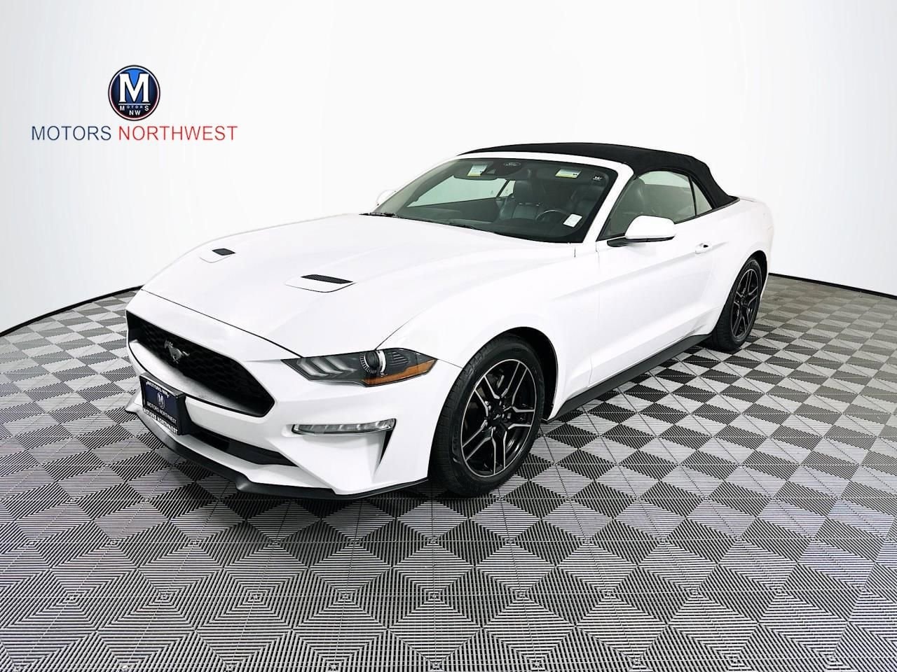 2023 Ford Mustang EcoBoost Premium Convertible's photo