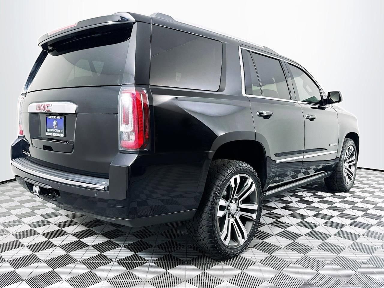 2019 GMC Yukon Denali - Photo 28