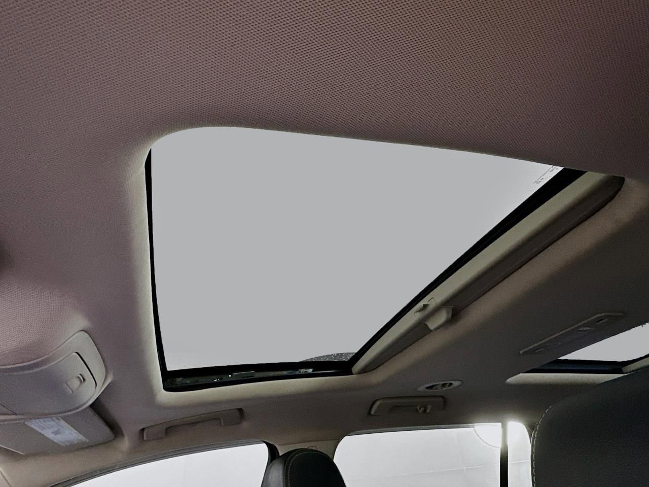 2021 GMC Acadia Denali - Photo 37