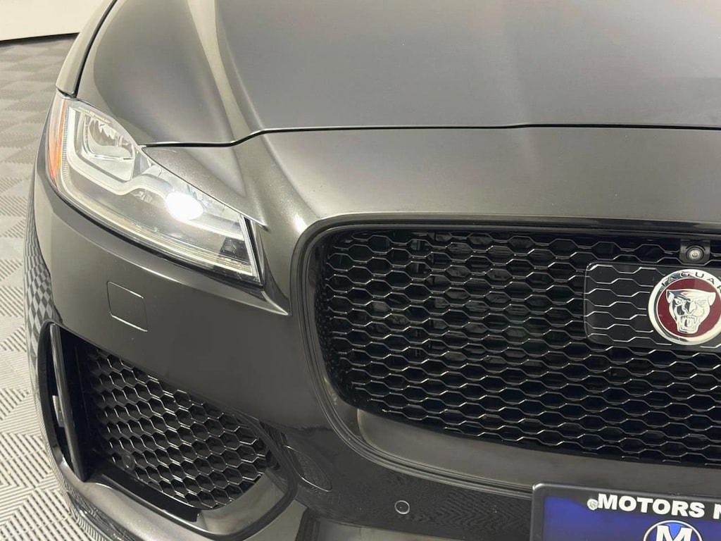 Used 2018 Jaguar F-PACE S SUV