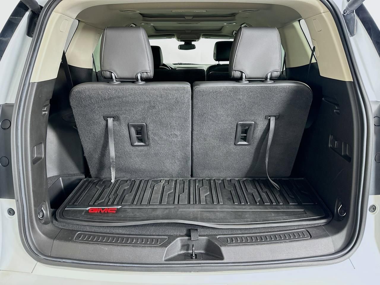 2021 GMC Acadia Denali - Photo 50