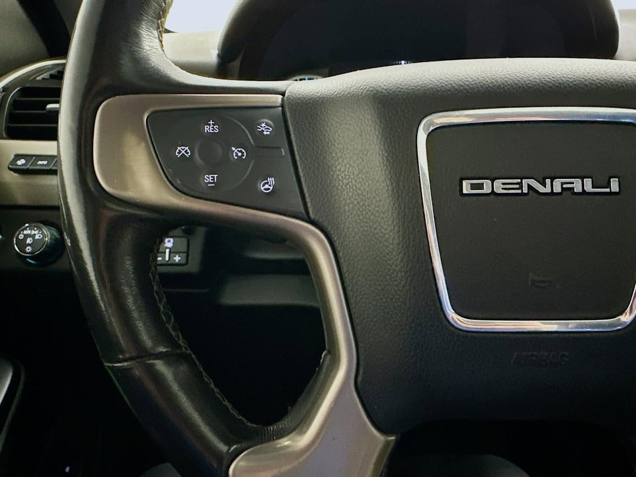 2019 GMC Yukon Denali - Photo 52
