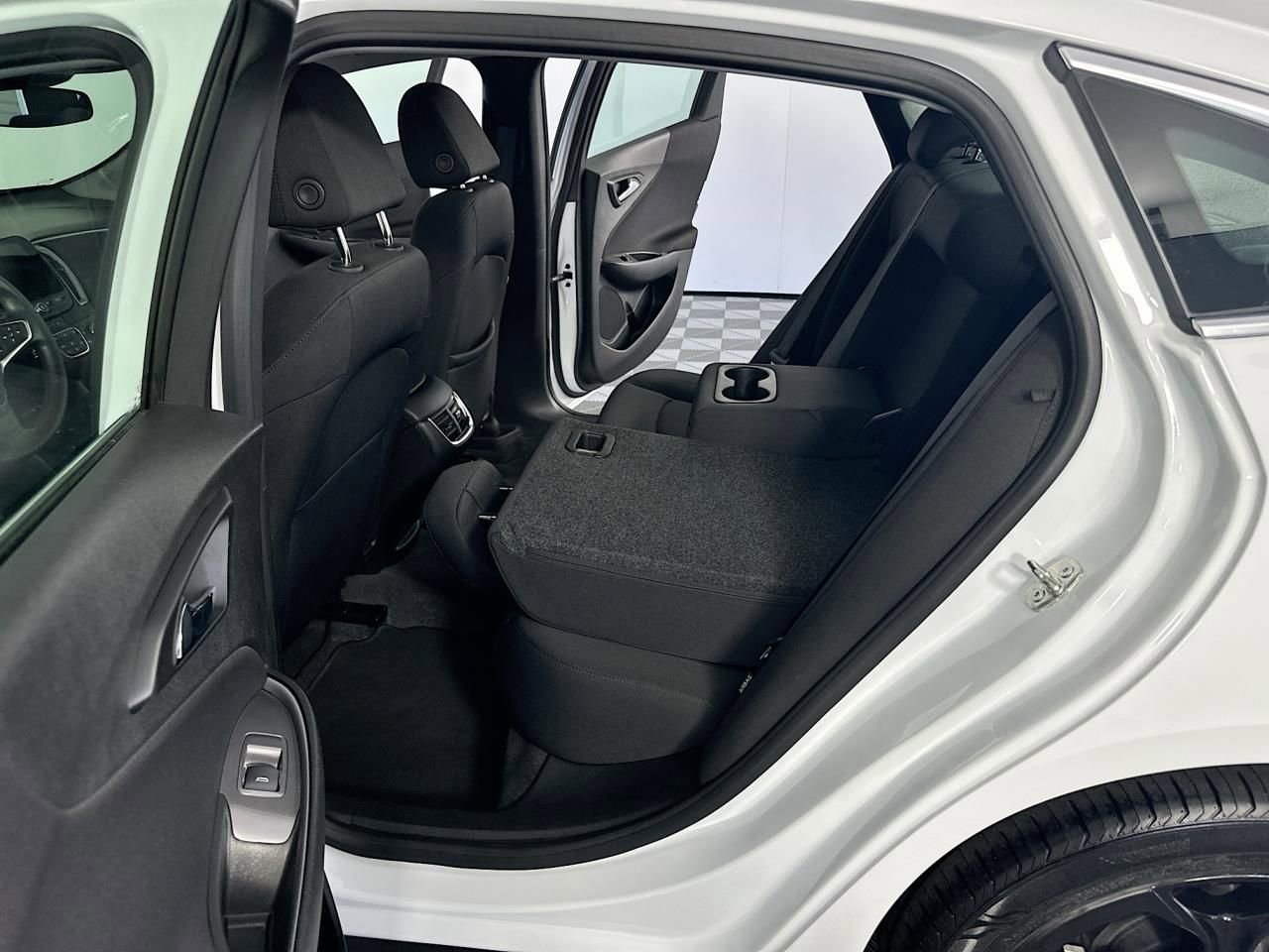 2023 Chevrolet Malibu 1LT - Photo 29