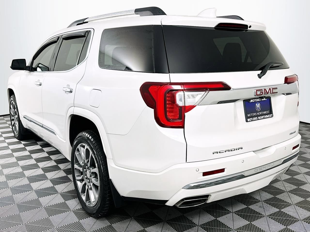 2021 GMC Acadia Denali - Photo 9