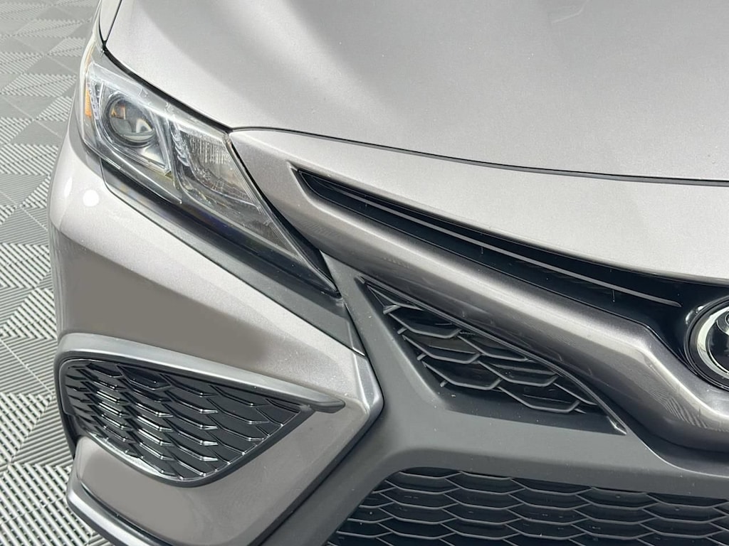 Used 2023 Toyota Camry SE Sedan