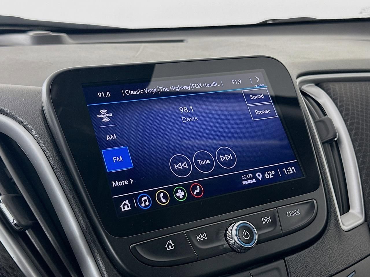 2023 Chevrolet Malibu 1LT - Photo 43