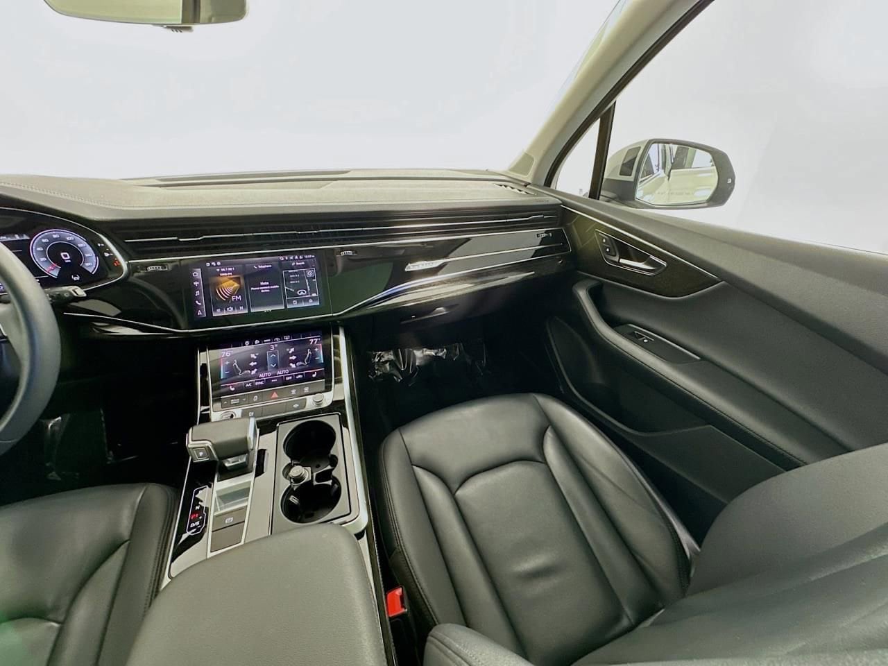 2023 Audi Q7 Premium Plus - Photo 12